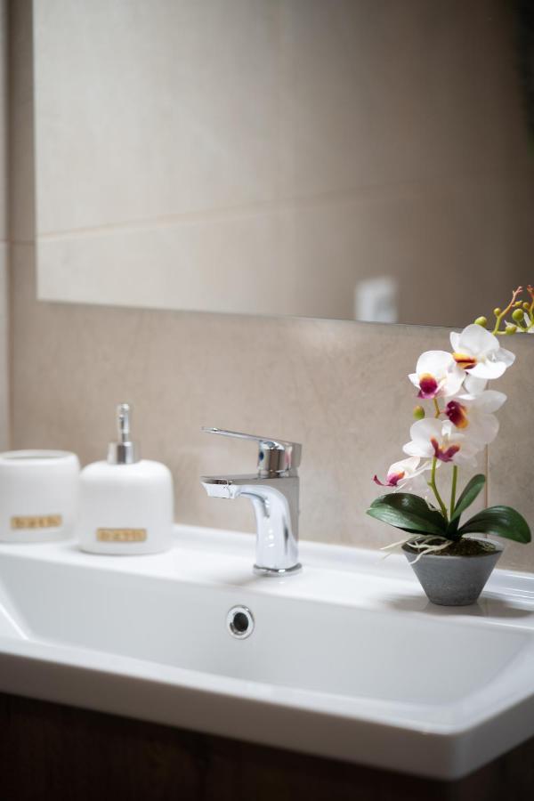 Athenian Dream Apartment-Spacious & Luxurious Екстер'єр фото